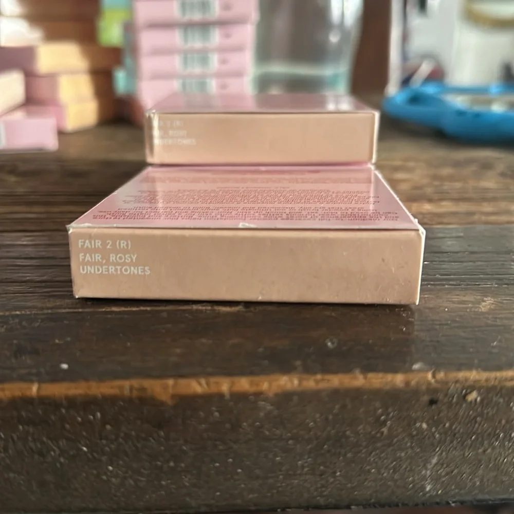 One Size O/S Powder Foundation Fair 3 Turn Up The Base